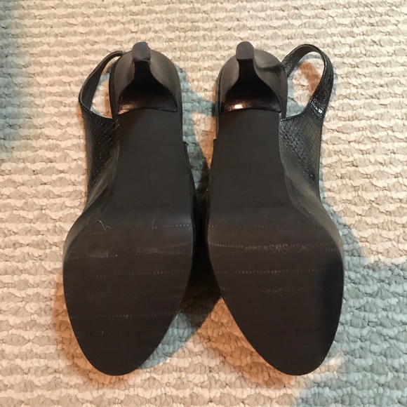 Stuart Weitzman Peep toe metallic and wood pump - Picture 3 of 3